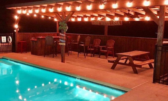 Concan Casa | Clear Water Casa @ Frio Select Rental Homes
