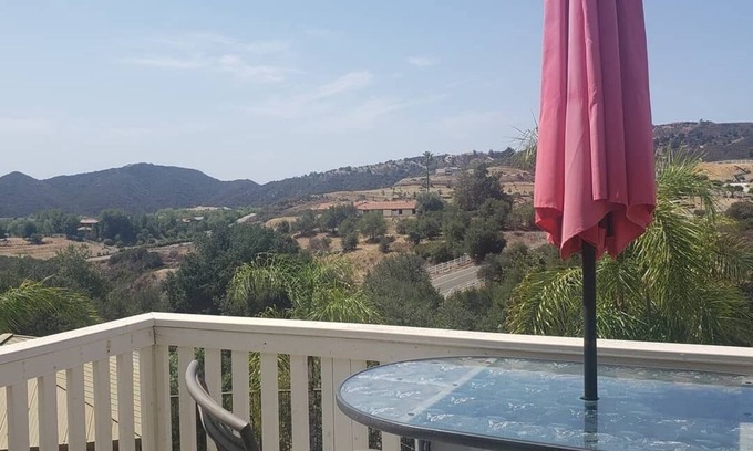 Murrieta Apartamento | Clear your mind in the country/minutes 2 the city
