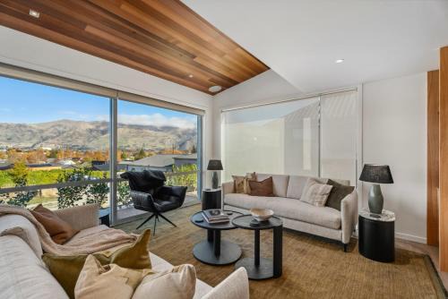 Wanaka Casa | Clearview Vista - Wanaka Holiday Home