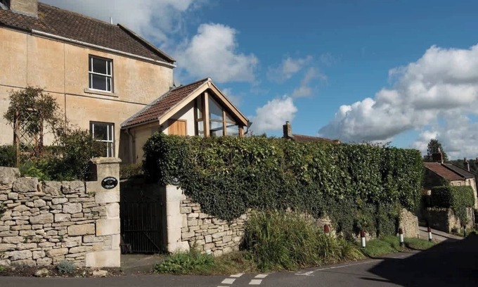 Limpley Stoke Casa | Clematis Cottage - Idyllic Village close to Bath