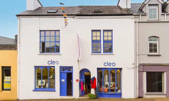 Kenmare Apartamento | Cleo Gallery Apartments