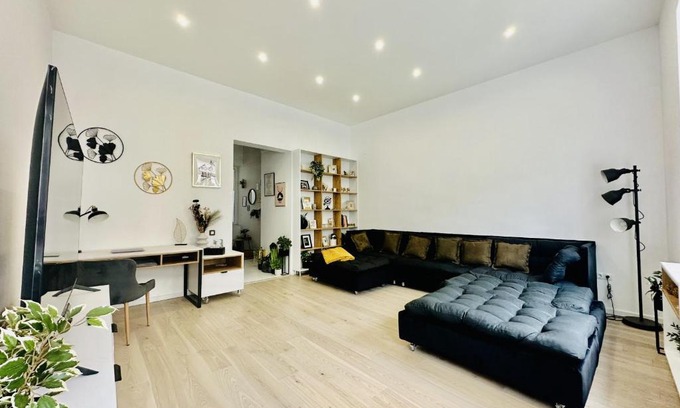 Cluj-Napoca City Centre Apartamento | Clever Studio near Central Shopping Center