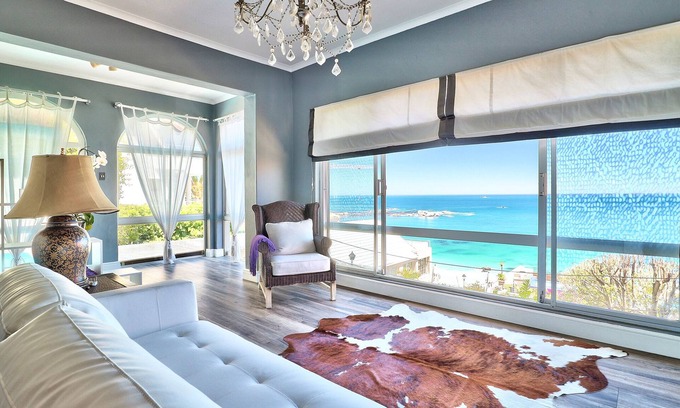 Clifton Villa | Las puestas de sol de Clifton lo dicen todo todos los días.