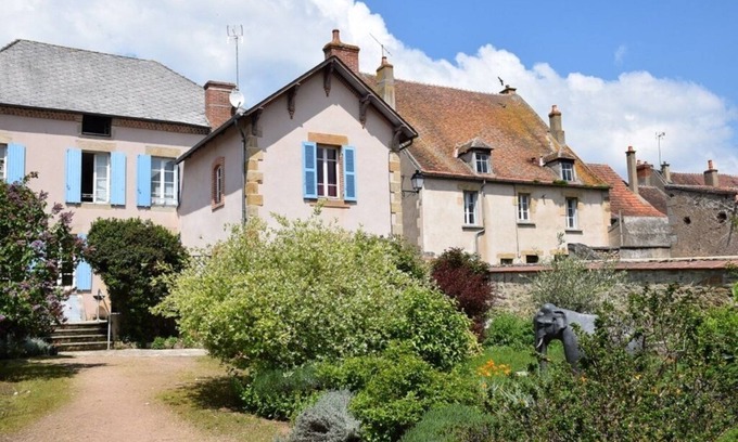 Souvigny Casa | Clos Monade en el corazón de Bourbonnais