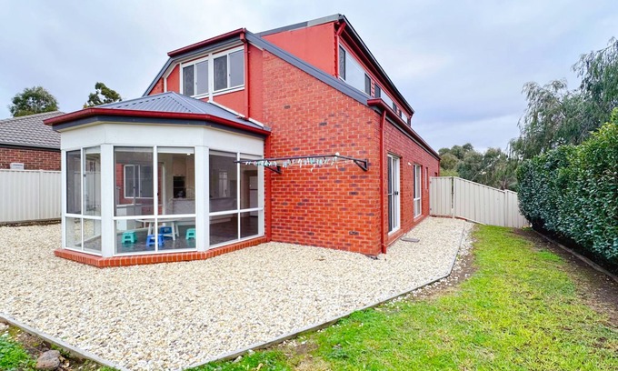 Craigieburn Casa | Close to Airport/TrainStation/Shopping/ParkSide/4B