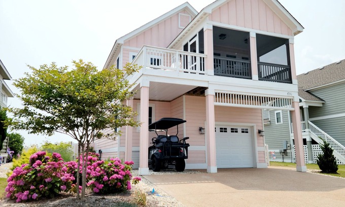 Corolla Cabaña | Close to beach, on the golf course in TCC! Pool, spa, and 6 seat golf cart!