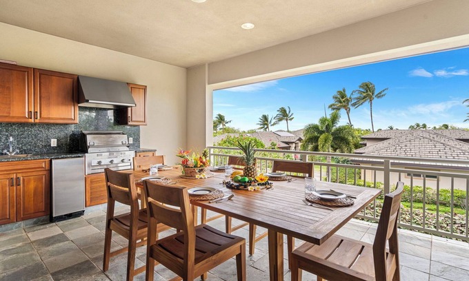 Kulalani Casa | 🏖️Close to Beaches & Restaurants | Spacious Townhome | Concierge Incl