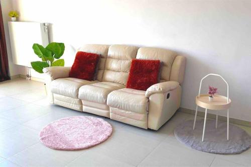 Klein-Antwerpen Apartamento | Close to central station antwerp