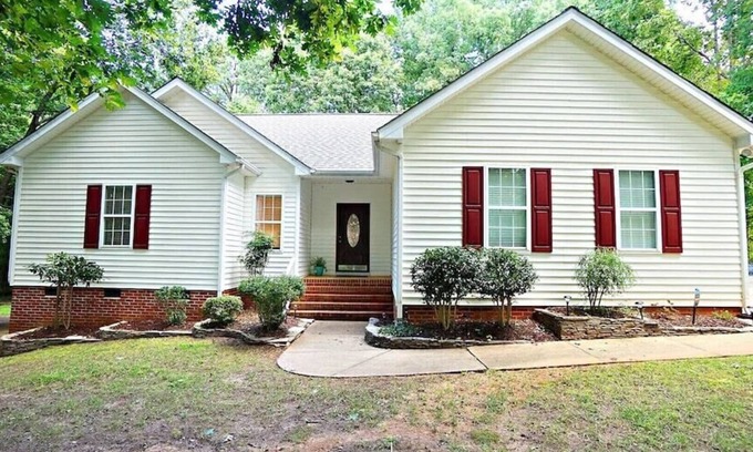 Wake Forest Casa | Close to Historic downtown Wake Forest and 20 min to Raleigh