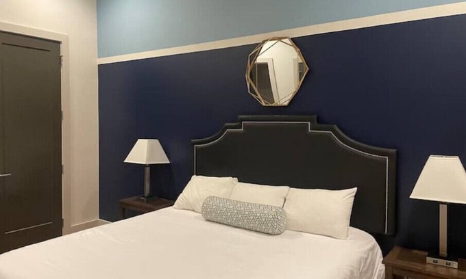 Central Business District Apartamento | Close to Hospitals & close to the French Quarter! 2BR Unit 202
