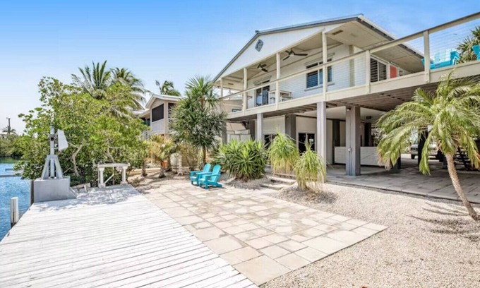 Little Torch Key Casa | Close to Key West Canal-front retreat w/ kayaks located on Little Torch Island