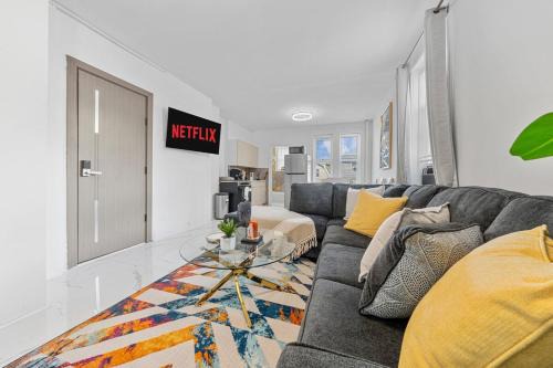 The Heights Apartamento | Close to PATH -Games -Parking lot - NYC in 15 min