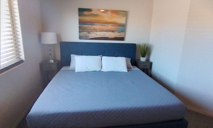 Fortuna Foothills Casa | Close to shopping and freeway access.