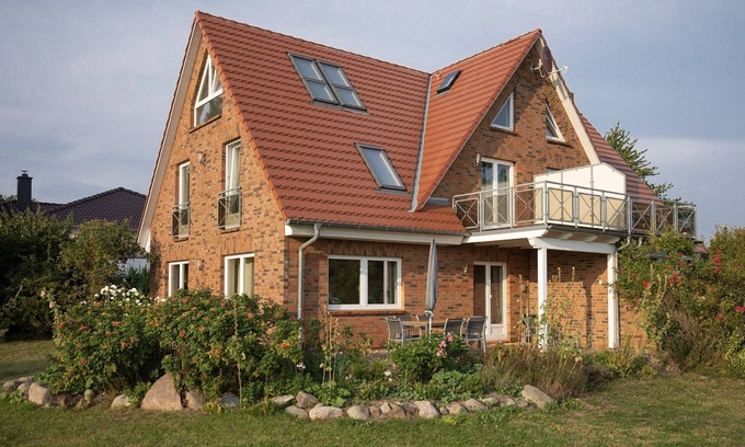 Neuendorf Casa | Close to the beach, chic vacation home with beautiful garden - Ferienhaus Hideaway