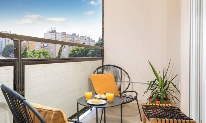 Veruda Apartamento | Close to the Beach and the Mall - Sunny Pula