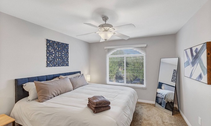 Spring Valley Condominio | Close to the Las Vegas strip. Cozy and comfortable 2bd 2ba.