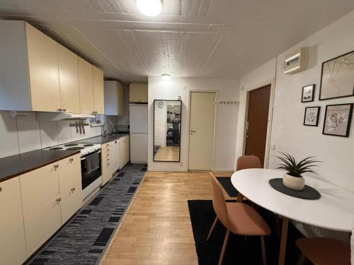 Hasselby Apartamento | Close to the metro and nature
