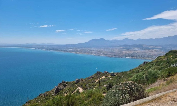 Mountainside Apartamento | Cloud 9 Room 4 Queen Bed & Stunning Views