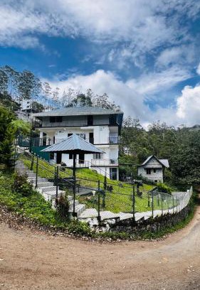 Devikolam Casa | Cloud Kamp