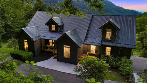 Leicester Casa | Cloud Nine by Carolina Mornings