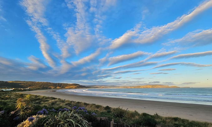 Curio Bay Casa | CLOUD9 Curio Bay, frente a la playa, Porpoise Bay.