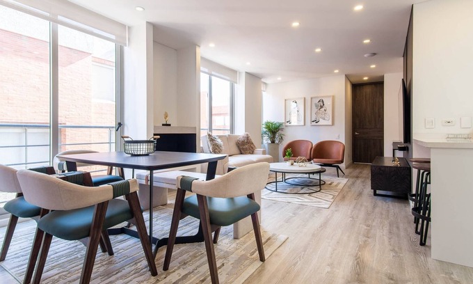 Usaquen Apartamento | Cloud9 | Near Shopping Center | The Opal