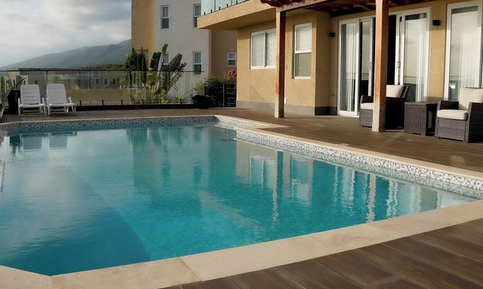 Whitehouse Casa | Club 37 @ Whitehouse Beach Club, 3bedroom WIFI, Pool and other modern amenities