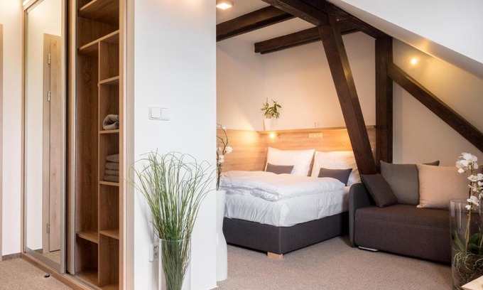 Celadna Hotel | Club Apartments