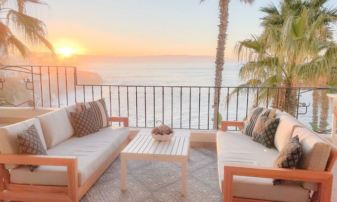 Playas de Rosarito Condominio | ¡RECIÉN LISTADO! Club Marena - 2 habitaciones BR + Den / 3 BA Charmer