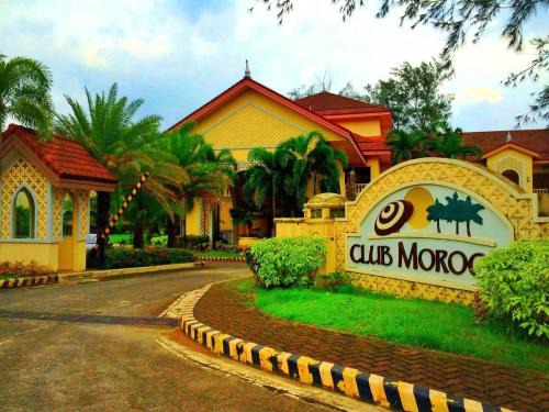 Subic Complejo | Club Morocco Resort and Country Club