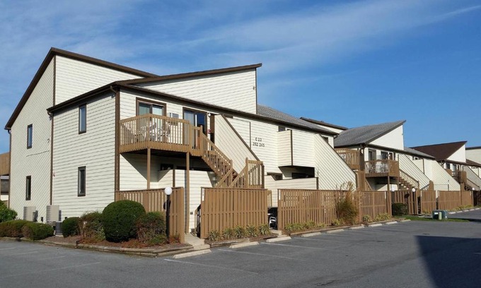 North Ocean City Apartamento | Club Ocean Villas II 19 condo