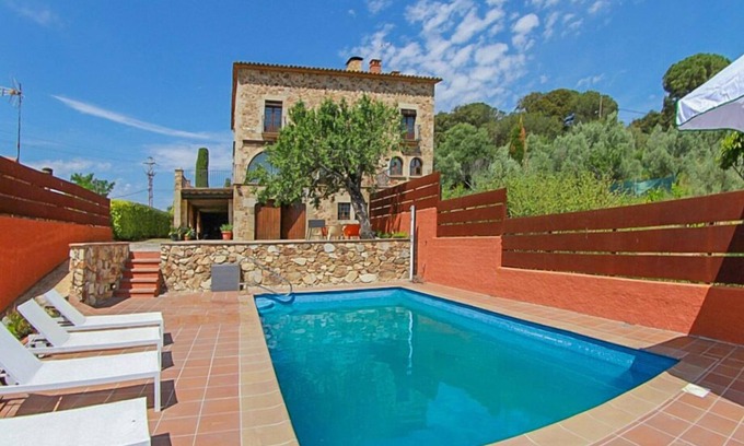 Santa Cristina de Aro Villa | Club Villamar - Increíble villa rústica con piscina privada y excelentes vistas ofrecen atmósfera...