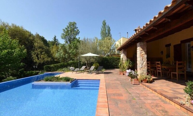 Caldes de Malavella Villa | Club Villamar - Acogedora casa con piscina privada en el entorno de naturaleza para disfrutar de ...
