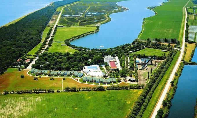 Taglio della Falce Apartamento | Club Village & Hotel Spiaggia Romea, Lido delle Nazioni