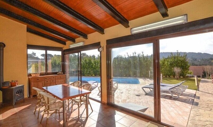 Can Carbonell Villa | Club Villamar - Preciosa y amplia casa con piscina privada, barbacoa, aire acondicionado, calefac...