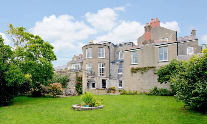 Pembroke Casa | Clynderwen House in the beautiful Pembroke