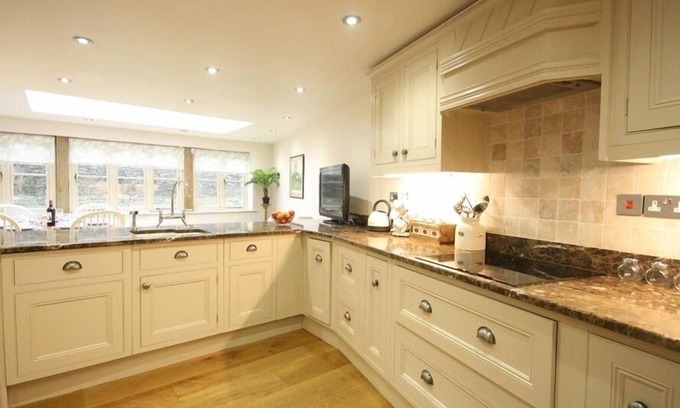 Burford Cabaña | COACH HOUSE BURFORD, ideal para familias en Burford, Ref 988655