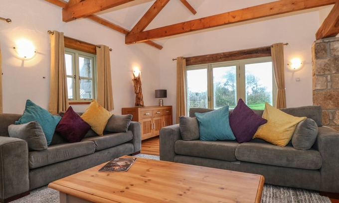 St Just Casa | Coastal Barn Conversion, overlooking the stunning Cot valley.