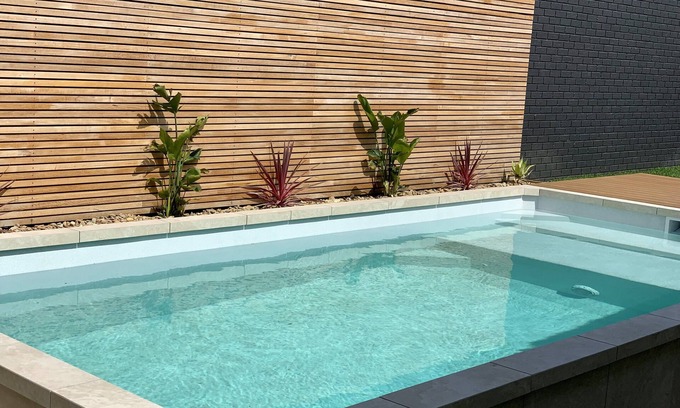 Barwon Heads Casa | Coastal Beach Haven Barwon Heads ~ *Salt Water Pool, Fire pit & Games room