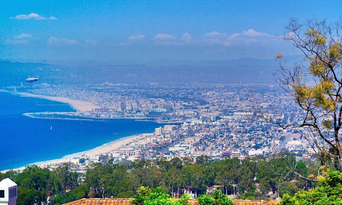 Torrance Casa | Coastal Charm and City Excitement! Free Parking, Near South Coast Botanic Garden