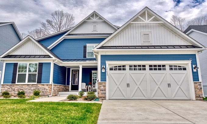 Lewes Casa | Coastal Club * 4BR Luxury Beach House w 3 Master Suites, 4 Full BA, Sleeps 10
