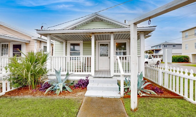 Kure Beach Cabaña | Coastal cottage with short walk to the beach and fishing pier