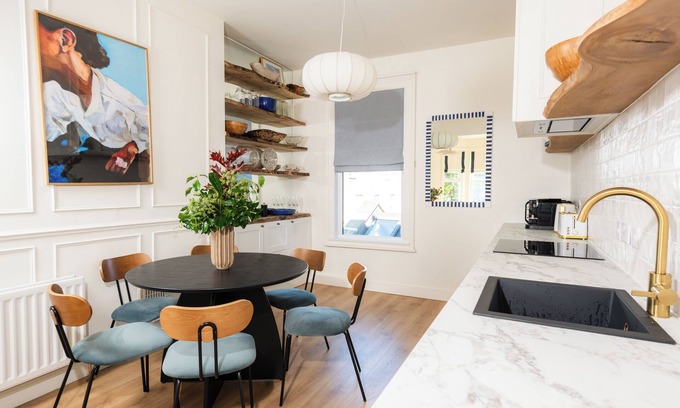 Bangor Apartamento | 6Guests-BeachNearby-FamilyFriendly-PetsOK-Parking