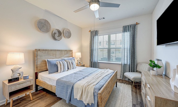 Yulee Apartamento | Coastal Luxe Apt Near Fernandina Bch/Amelia Island/JAX Airport & I-95 to DWTN.