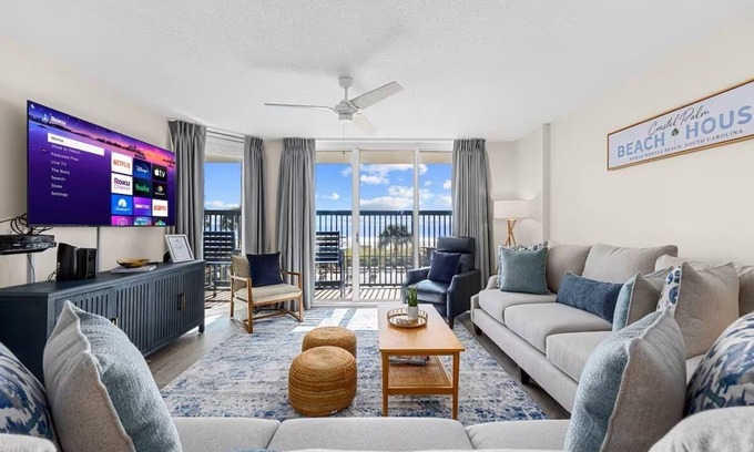 Ocean Drive Condominio | Coastal Palm - Panoramic Views - Indoor & Outdoor Pool, Lazy River & Hot Tub
