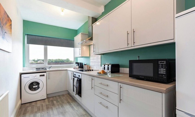 Redcar Casa | Coastal Retreat! Summ