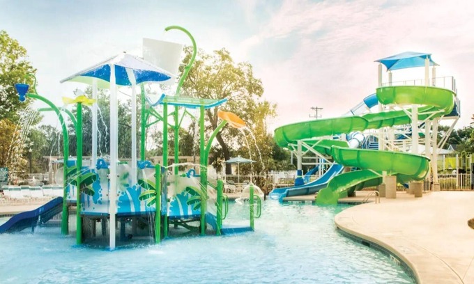 Myrtle Beach Complejo | Coastal Retreat Awaits at Holiday Inn Club Vacations South Beach Resort- 2 Bd.