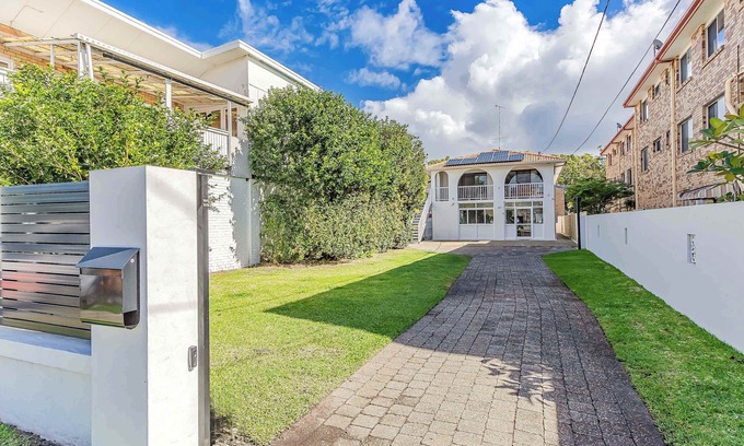 Tweed Heads Casa | Coastal Sanctuary Minutes from Beach - Upper Level