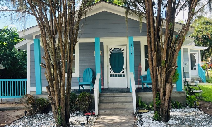Northwest Quadrant Casa | Coastal Sea Island Getaway