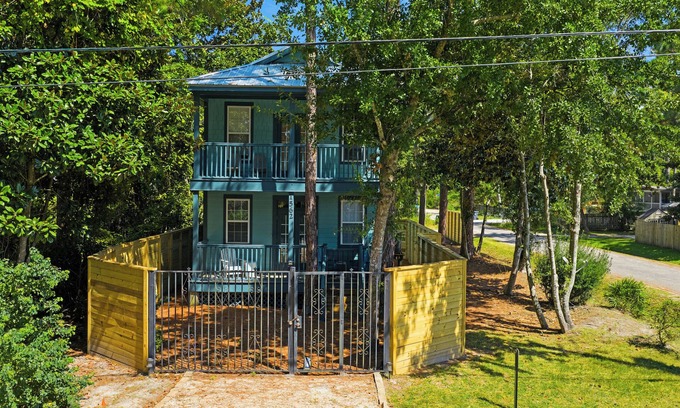 Santa Rosa Beach Casa | Coastal Soul 393 by AvantStay | Near Boat Ramp & Bay, Private Yard